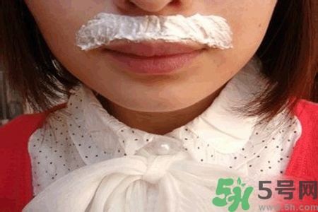 女生長(zhǎng)胡子怎么辦？女生長(zhǎng)胡子是什么原因？