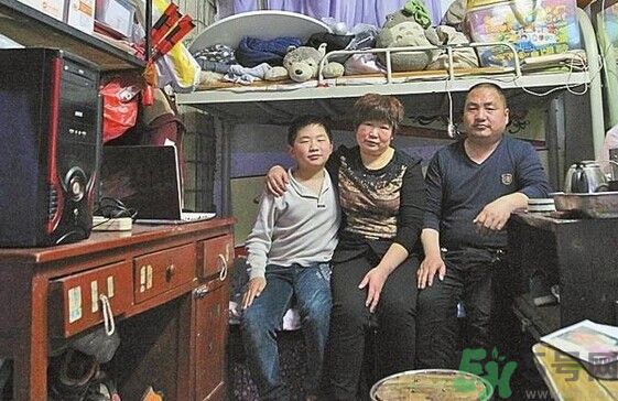 住窩棚夫婦倆十多年堅守女兒失蹤路口 如何預防孩子走失？