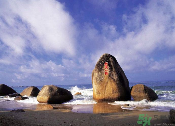 天涯海角附近有什么實(shí)惠吃海鮮的餐廳？天涯海角吃海鮮可以去那里？