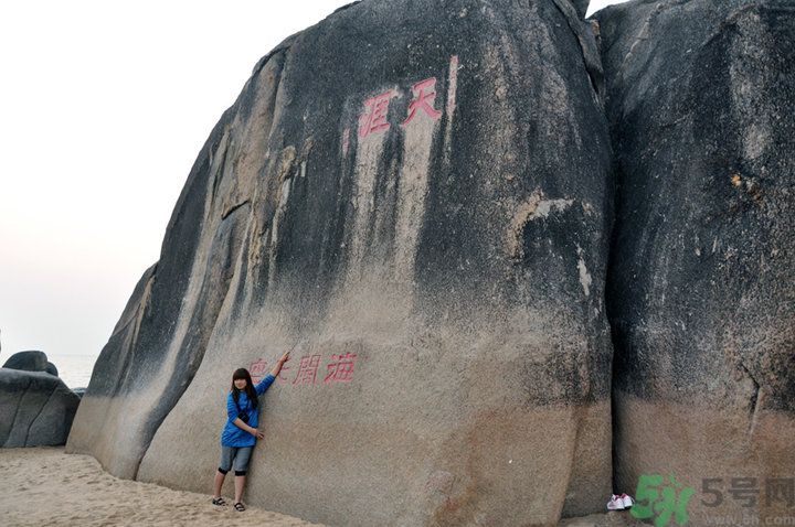 天涯海角附近有什么實(shí)惠吃海鮮的餐廳？天涯海角吃海鮮可以去那里？