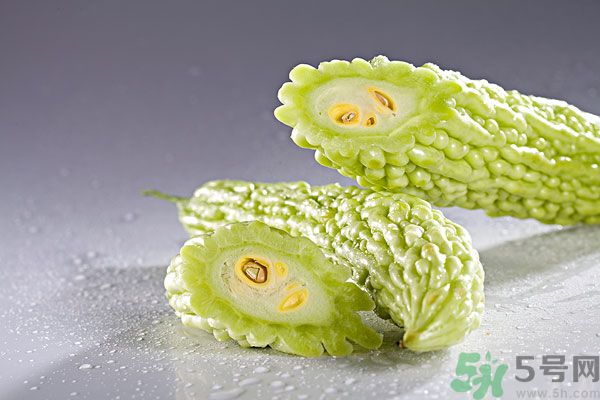 夏天吃苦瓜有什么好處？夏天吃苦瓜好嗎？