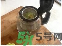 苦瓜泡水喝有什么好處？苦瓜泡水喝好嗎？