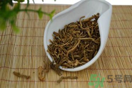 苦菜茶泡水為什么有鹽味？苦菜茶為什么是咸的？