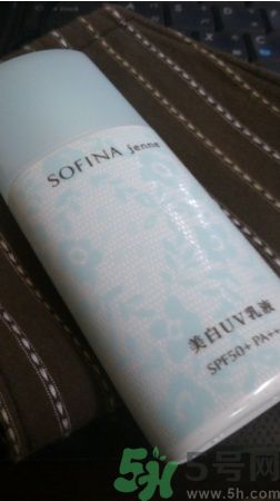 sofina蘇菲娜防曬霜要卸妝嗎？sofina防曬區(qū)別有哪幾種