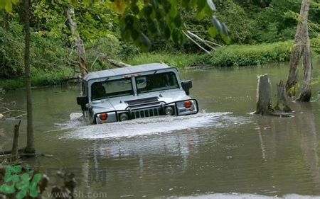 汽車排氣管進水了會怎么樣?汽車排氣管進水要緊嗎