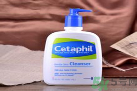 cetaphil絲塔芙溫和無(wú)泡潔面乳適合什么膚質(zhì)？cetaphi潔面乳敏感膚質(zhì)可以用嗎？