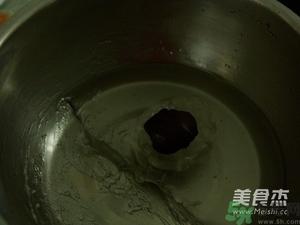 水晶月餅用的什么粉？水晶月餅的做法及配方