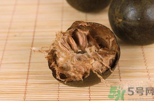 羅漢果發(fā)霉了可以泡茶嗎？喝了發(fā)霉的羅漢果茶會怎樣？