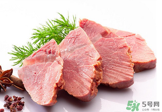 吃完牛肉可以喝牛奶嗎？牛肉和牛奶可以一起吃嗎？