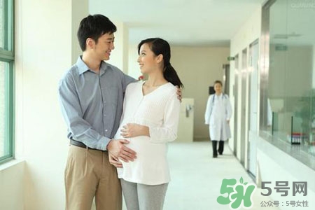 孕婦適合用什么唇膏？孕婦用哪種潤唇膏好？