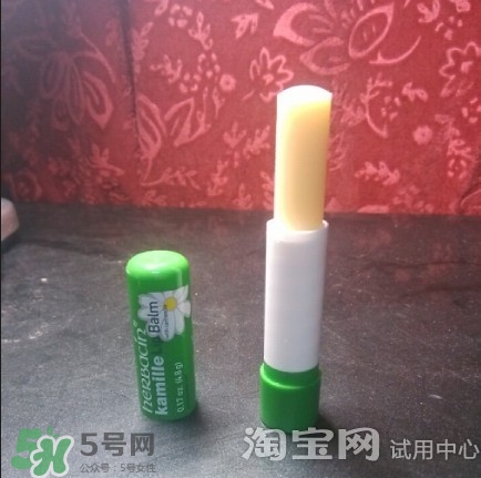 小甘菊唇膏小孩能用嗎？herbacin賀本清小甘菊唇膏小孩可以用嗎？