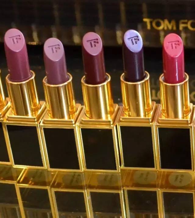 tom ford和迪奧哪個(gè)好？tom ford口紅和dior口紅哪個(gè)好？