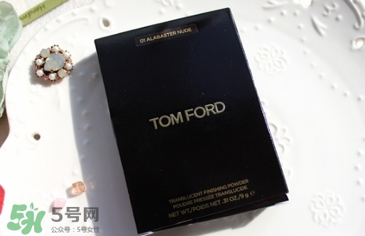 tom ford蜜粉餅怎么用？tom ford蜜粉餅使用方法