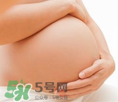 孕婦摸肚子對胎兒有什么危害嗎？孕婦摸肚子的正確方法？