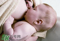 哺乳期奶水時多時少是什么原因？哺乳期奶水時多時少怎么辦？