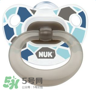 NUK印花硅膠安撫奶嘴介紹 NUK印花硅膠安撫奶說(shuō)明