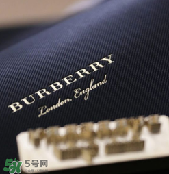 burberry dk88鎖頭包正品多少錢(qián)？巴寶莉dk88包專(zhuān)柜價(jià)格