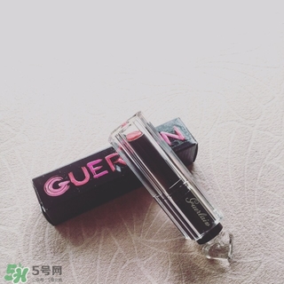 嬌蘭小黑裙唇膏色號_嬌蘭小黑裙唇膏試色圖合集