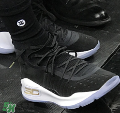 under armour curry4黑金怎么樣？庫里總決賽戰(zhàn)靴客場配色諜照曝光