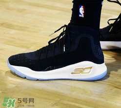 under armour curry4黑金怎么樣？庫里總決賽戰(zhàn)靴客場配色諜照曝光