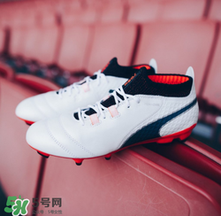 puma one足球鞋什么時候發(fā)售？彪馬首款足球鞋發(fā)售時間