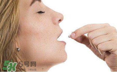 感冒藥和消炎藥能一起吃嗎？感冒藥吃多了會怎樣