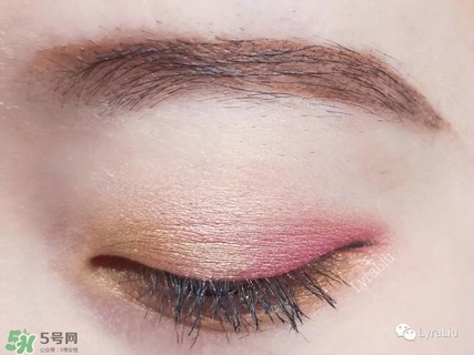 huda beauty玫瑰金眼影盤眼妝教程_試色圖