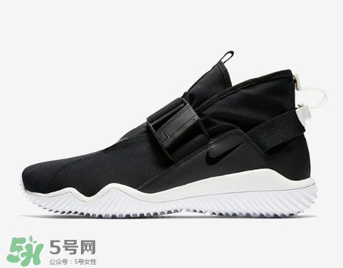 nikelab acg 07 kmtr機(jī)能運(yùn)動(dòng)鞋黑白配色多少錢？