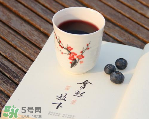 藍莓酒可以存放多久？藍莓酒保質(zhì)期多久？