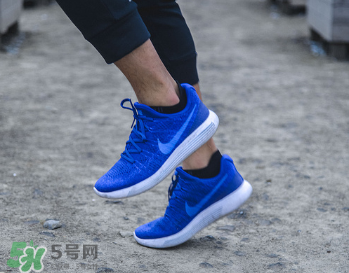 nike lunarepic low flyknit 2腳感怎么樣？耐克lunarepic low2測評(píng)