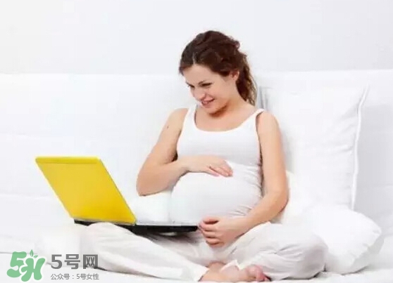 孕婦熬夜對胎兒有什么影響？孕婦熬夜的危害