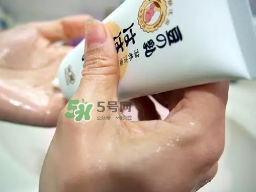 親潤孕婦護(hù)膚品怎么樣？親潤豆乳補(bǔ)水系列好用嗎？