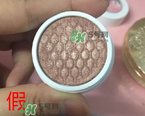 colourpop眼影真假怎么分辨？colourpop眼影真假對(duì)比