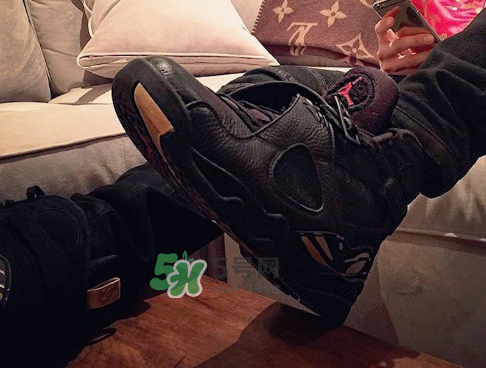 air jordan 8 retro ovo多少錢(qián)？ovo與aj8合作款什么時(shí)候發(fā)售？