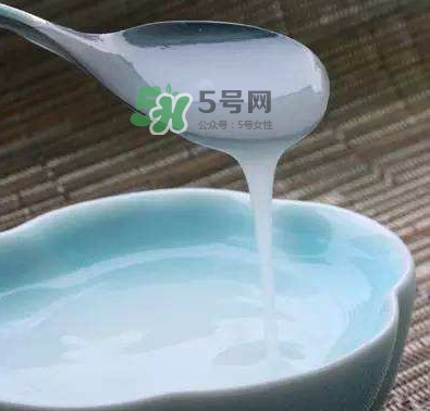 仙草凍熬好多久能成型？仙草凍添加什么才會(huì)結(jié)凍