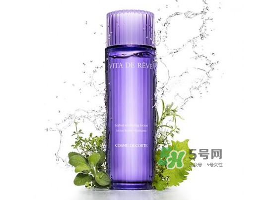 dermafirm德妃紫蘇水變色怎么回事？德妃紫蘇水什么顏色？