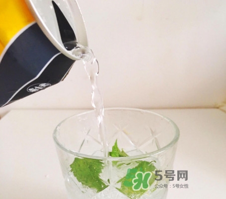 蘇打水怎么做飲料？檸檬蘇打水怎么做