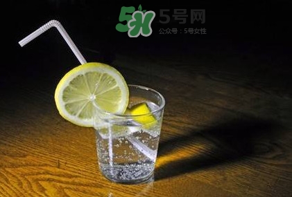 蘇打水怎么做飲料？檸檬蘇打水怎么做