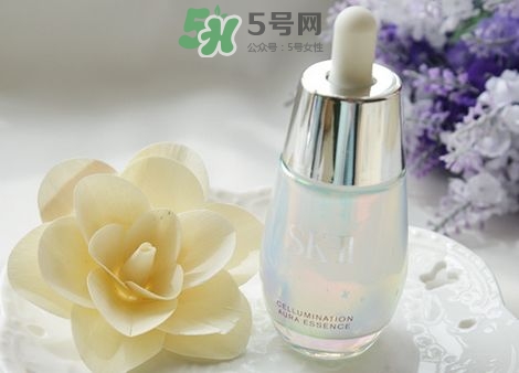 sk2小紅瓶和小燈泡精華哪個好？sk2小燈泡和小銀瓶精華區(qū)別