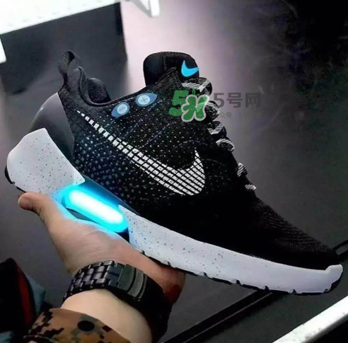 nike hyperadapt 1.0國內(nèi)什么時候發(fā)售？耐克自動系鞋帶鞋國內(nèi)發(fā)售時間