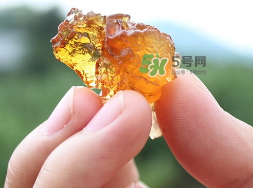 桃膠一次食用量多少？桃膠多吃有什么危害