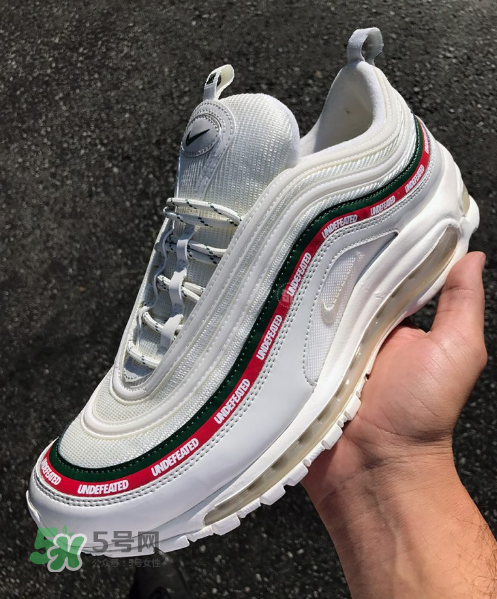 undefeated與nike air max 97聯(lián)名白色款什么時(shí)候發(fā)售_實(shí)物怎么樣？