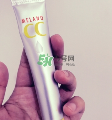 olay小白瓶和樂敦cc美容液哪個(gè)好？olay小白瓶和樂敦cc順序