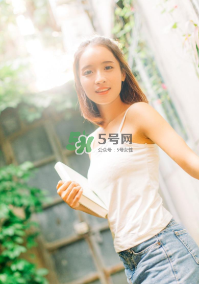 女金膠囊經(jīng)期可以吃嗎？女金膠囊什么時候吃最好？