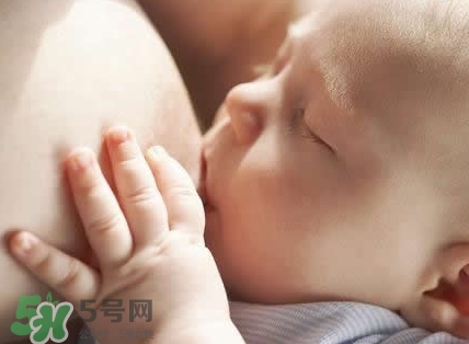 母乳能做什么？母乳可以放冰箱保鮮多久？