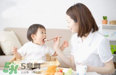 寶寶輔食可以加糖嗎？寶寶輔食可以加什么調(diào)料