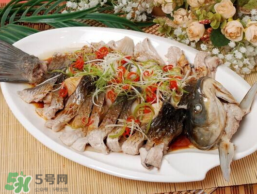 鰱魚可以清蒸嗎？清蒸鰱魚怎么做好吃？