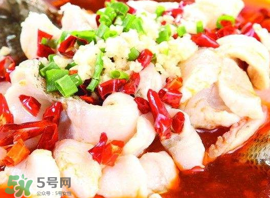 鱸魚可以做酸菜魚嗎？鱸魚可以做水煮魚嗎？