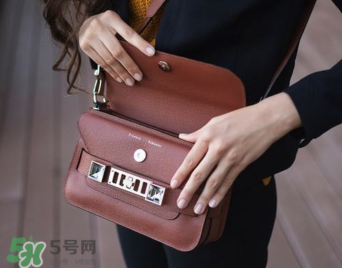 proenza schouler是什么牌子？proenza schouler是奢侈品嗎？