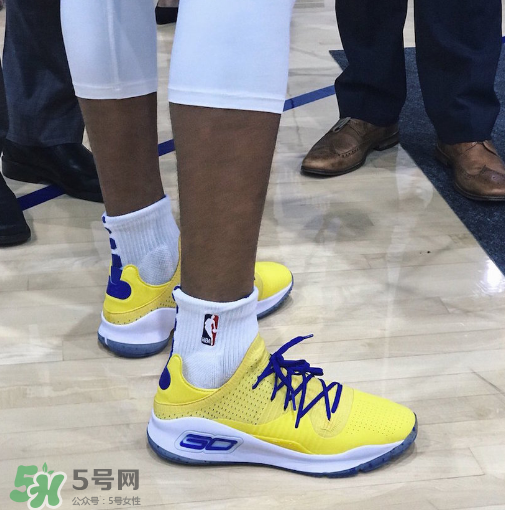 under armour curry 4 low warriors什么時候發(fā)售？